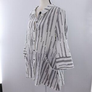 Habitat | Black White Cotton Button Down Tunic Top Medium‎